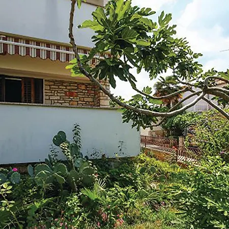 2 Bedroom Beautiful In