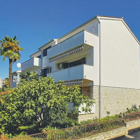 2 Bedroom Beautiful In *